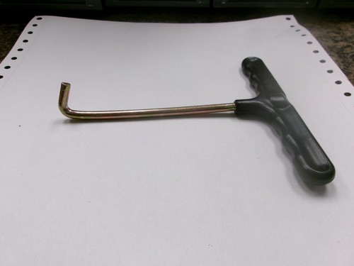 Trampoline spring pull tool - pull,